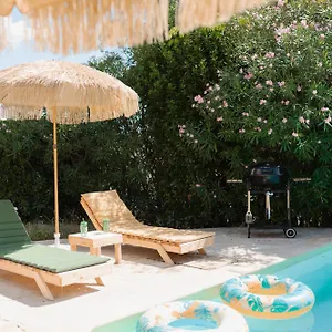  Appartement Bas De Au Coeur De La Provence